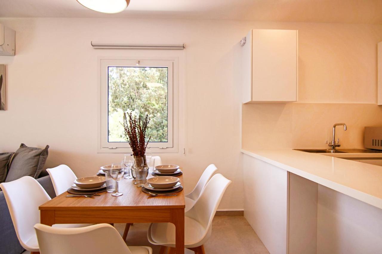 Apartamento Phaedrus Living Seaside Luxury Limnaria 172 Paphos Exterior foto